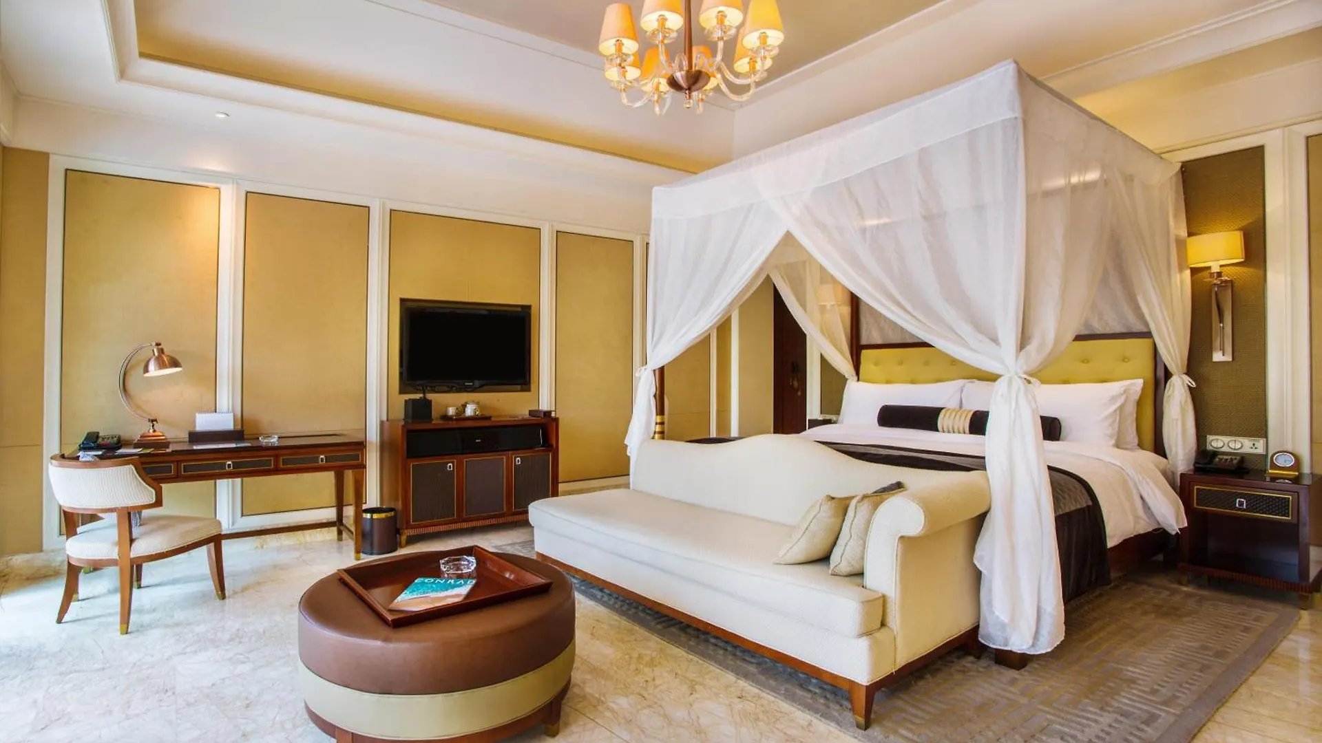 Wanda Reign Resort & Villas Sanya Haitang Bay 5*,  중국