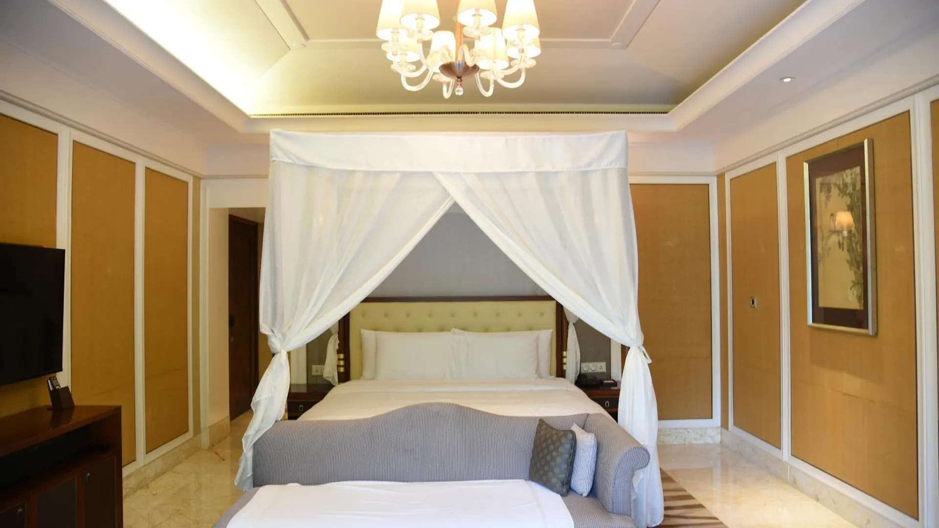 Wanda Reign Resort & Villas Sanya Haitang Bay 호텔